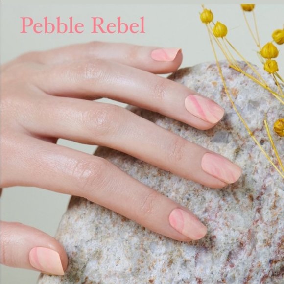 Color Street 100% Nail Polish Strips Pebble Rebel RETIRED - Picture 1 of 6